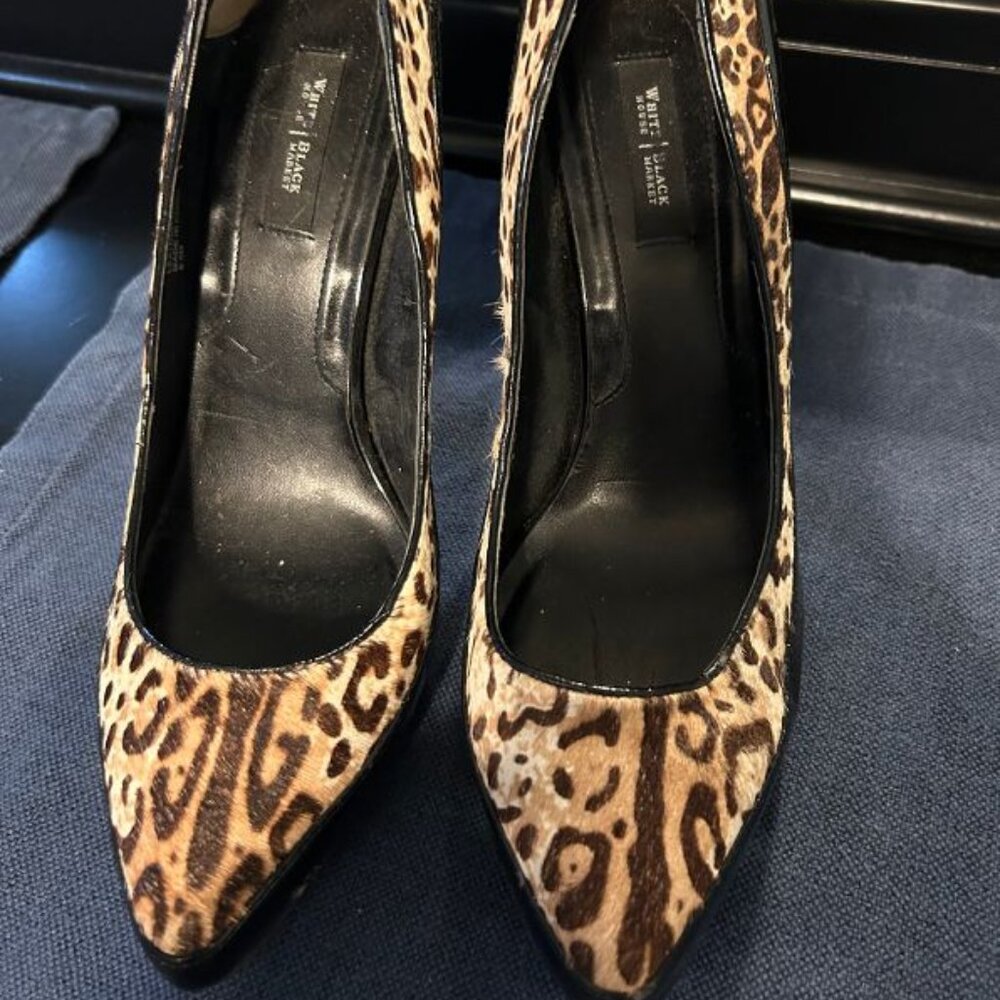 White House Black Market Women's 9 1/2M Leather Marigold Cheetah  Stilletto